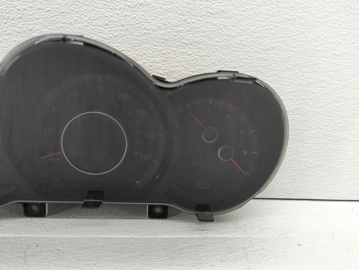 2012-2013 Kia Optima Instrument Cluster Speedometer Gauges P/N:94001-2T323 94001-2T322 Fits Fits 2012 2013 OEM Used Auto Par