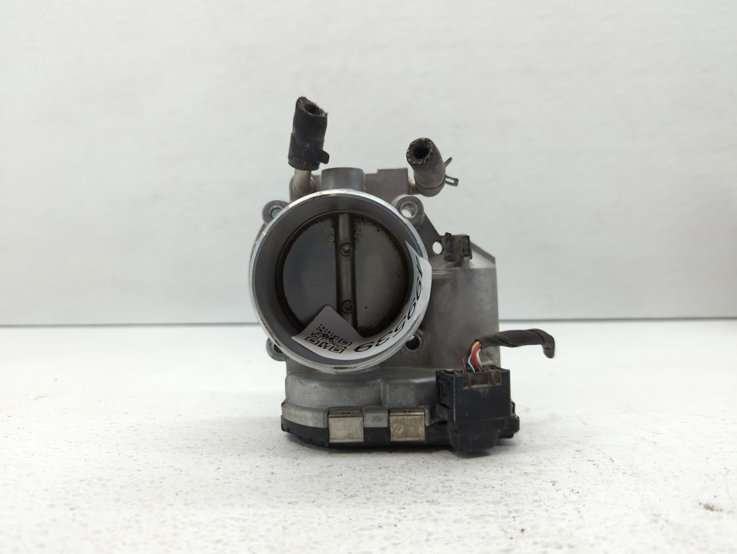 2011-2015 Kia Optima Throttle Body P/N:35100-2G700 Fits Fits 2011 2012 2013 2014 2015 2016 OEM Used Auto Parts - Oemusedauto