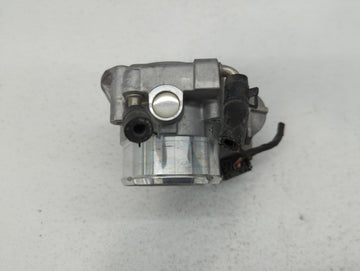 2011-2015 Kia Optima Throttle Body P/N:35100-2G700 Fits Fits 2011 2012 2013 2014 2015 2016 OEM Used Auto Parts