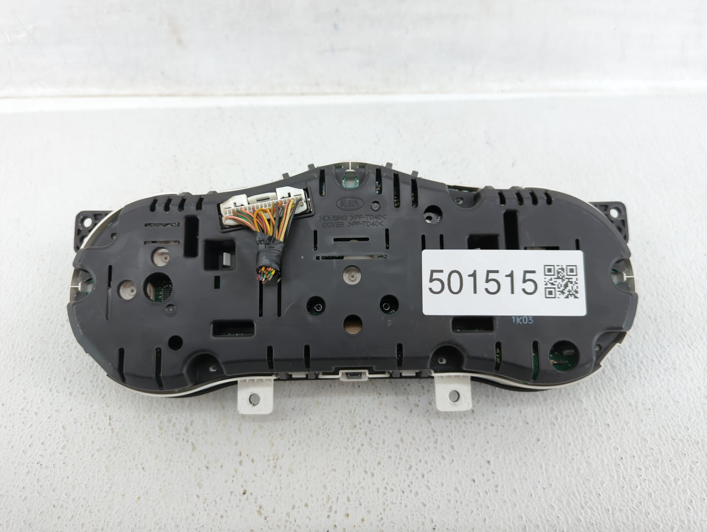2012-2013 Kia Optima Instrument Cluster Speedometer Gauges P/N:94001-2T323 94001-2T322 Fits Fits 2012 2013 OEM Used Auto Par