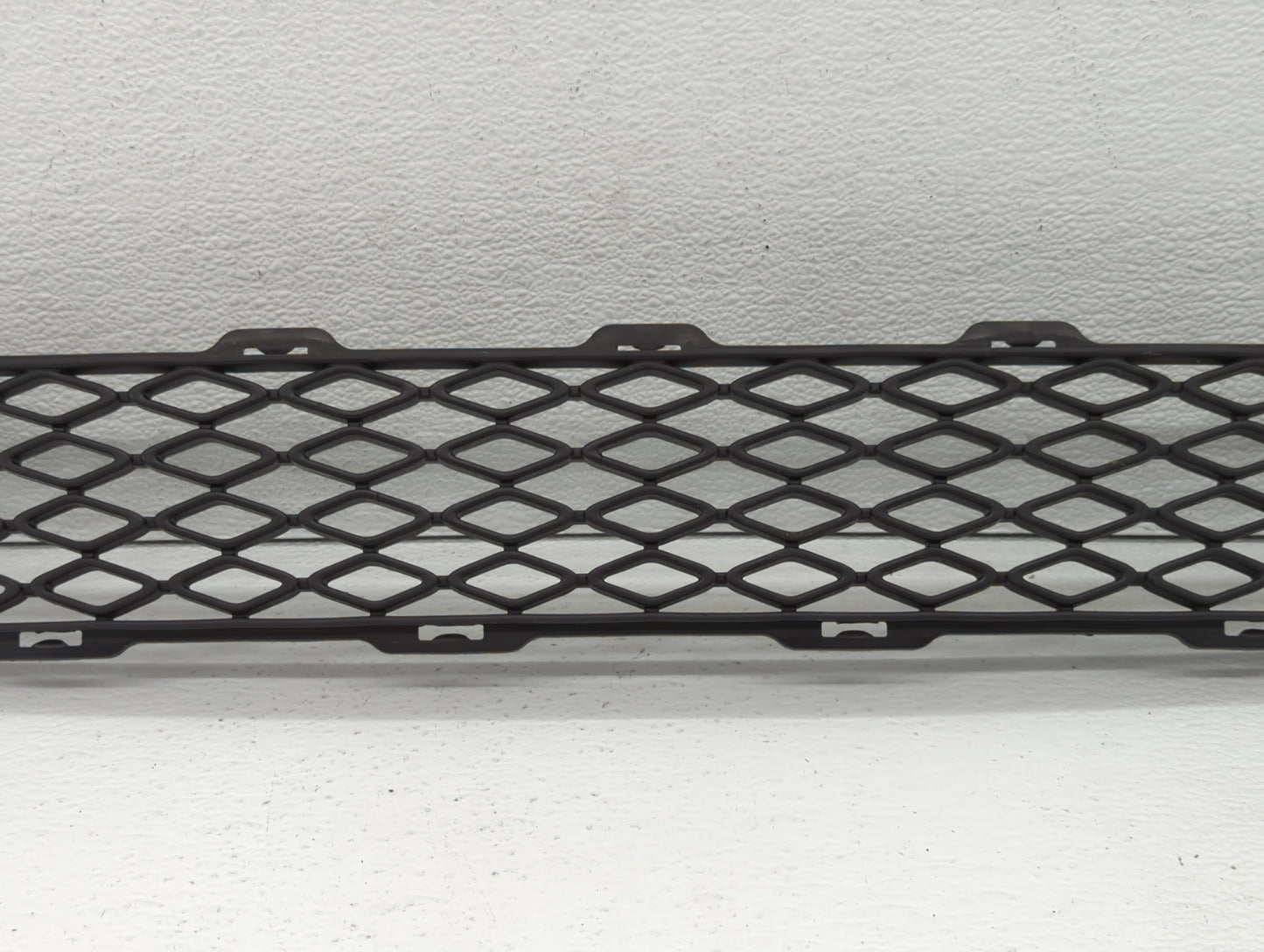 2012 Kia Optima Front Grille Bumper Not Included - Oemusedautoparts1.com