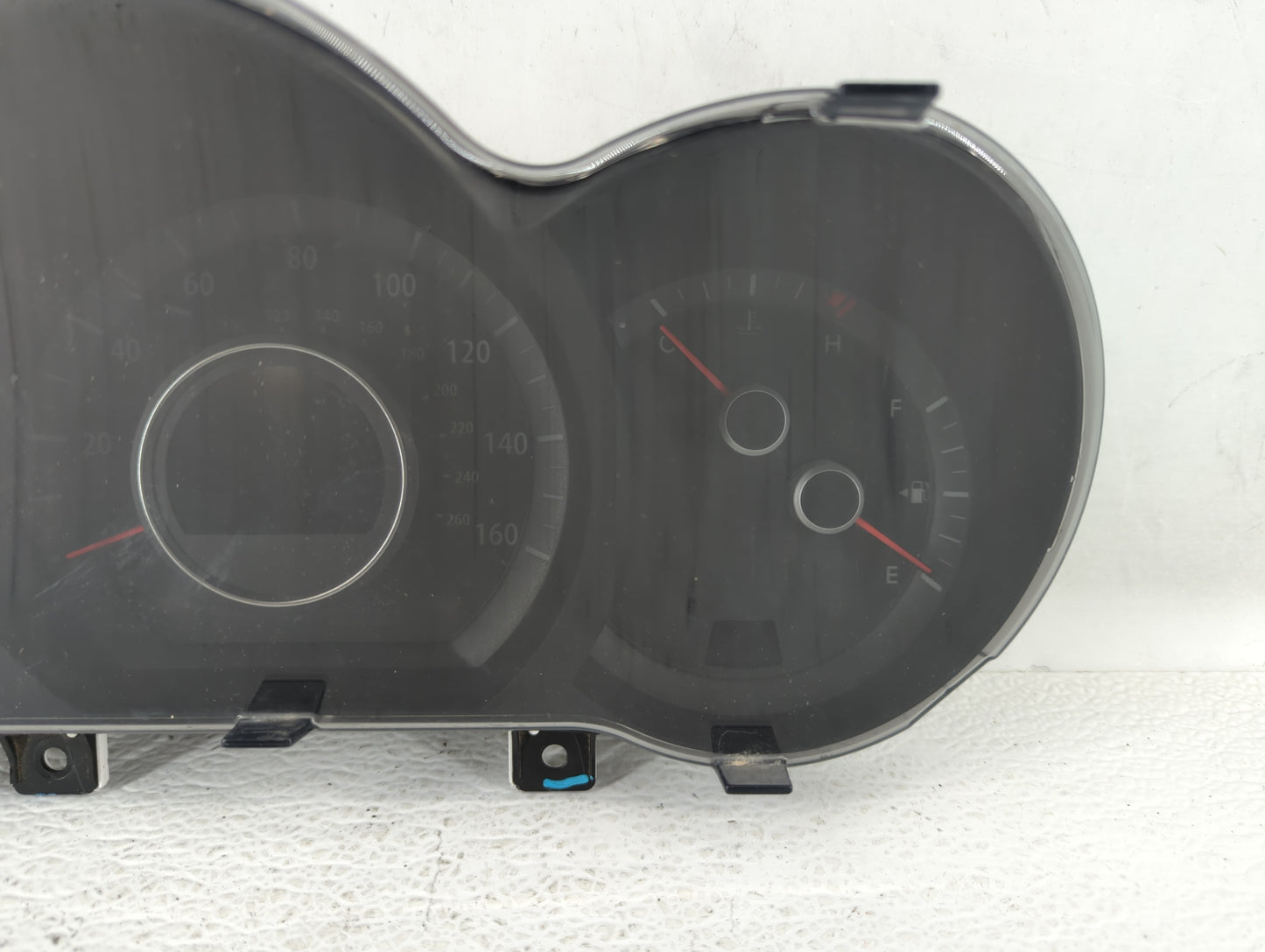 2012-2013 Kia Optima Instrument Cluster Speedometer Gauges P/N:94001-2T323 Fits Fits 2012 2013 OEM Used Auto Parts - Oemused