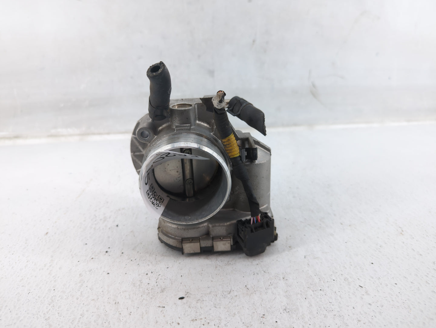 2011-2016 Kia Optima Throttle Body P/N:35100-2G800 Fits Fits 2011 2012 2013 2014 2015 2016 OEM Used Auto Parts - Oemusedauto