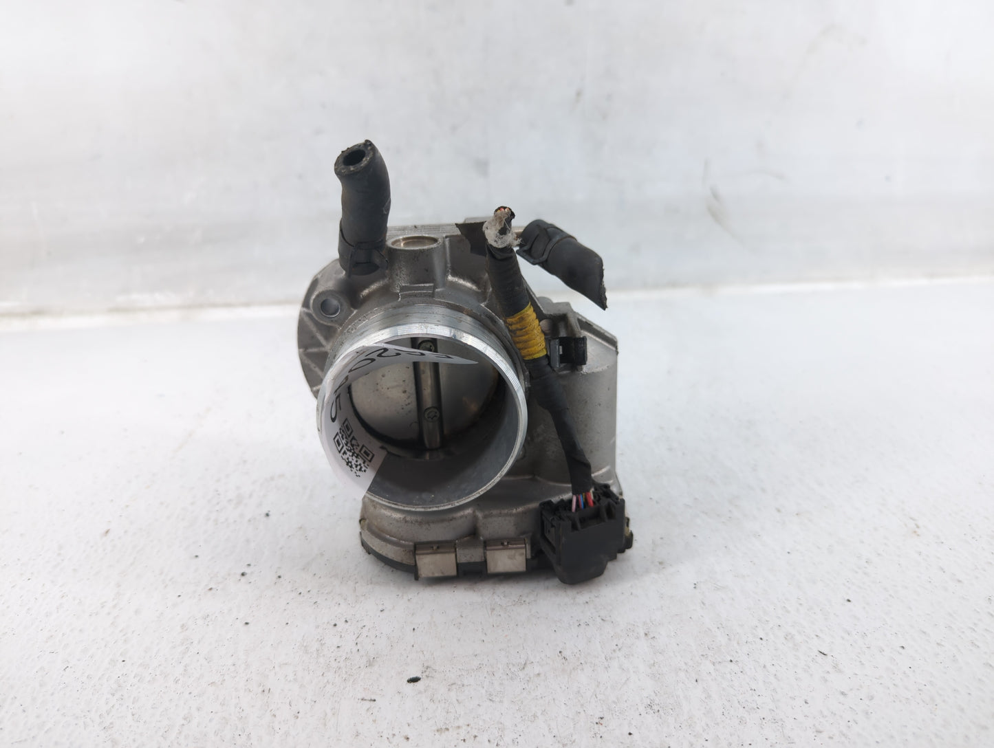 2011-2016 Kia Optima Throttle Body P/N:35100-2G800 Fits Fits 2011 2012 2013 2014 2015 2016 OEM Used Auto Parts - Oemusedauto