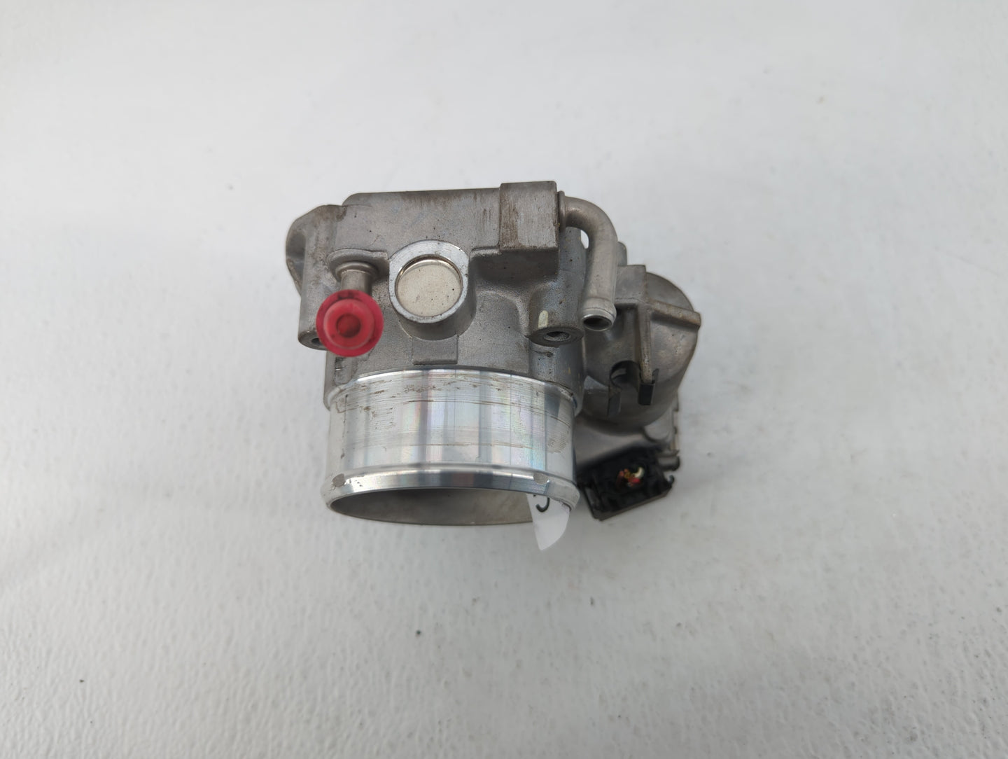 2011-2015 Kia Optima Throttle Body P/N:35100-2G700 Fits Fits 2011 2012 2013 2014 2015 2016 OEM Used Auto Parts - Oemusedauto