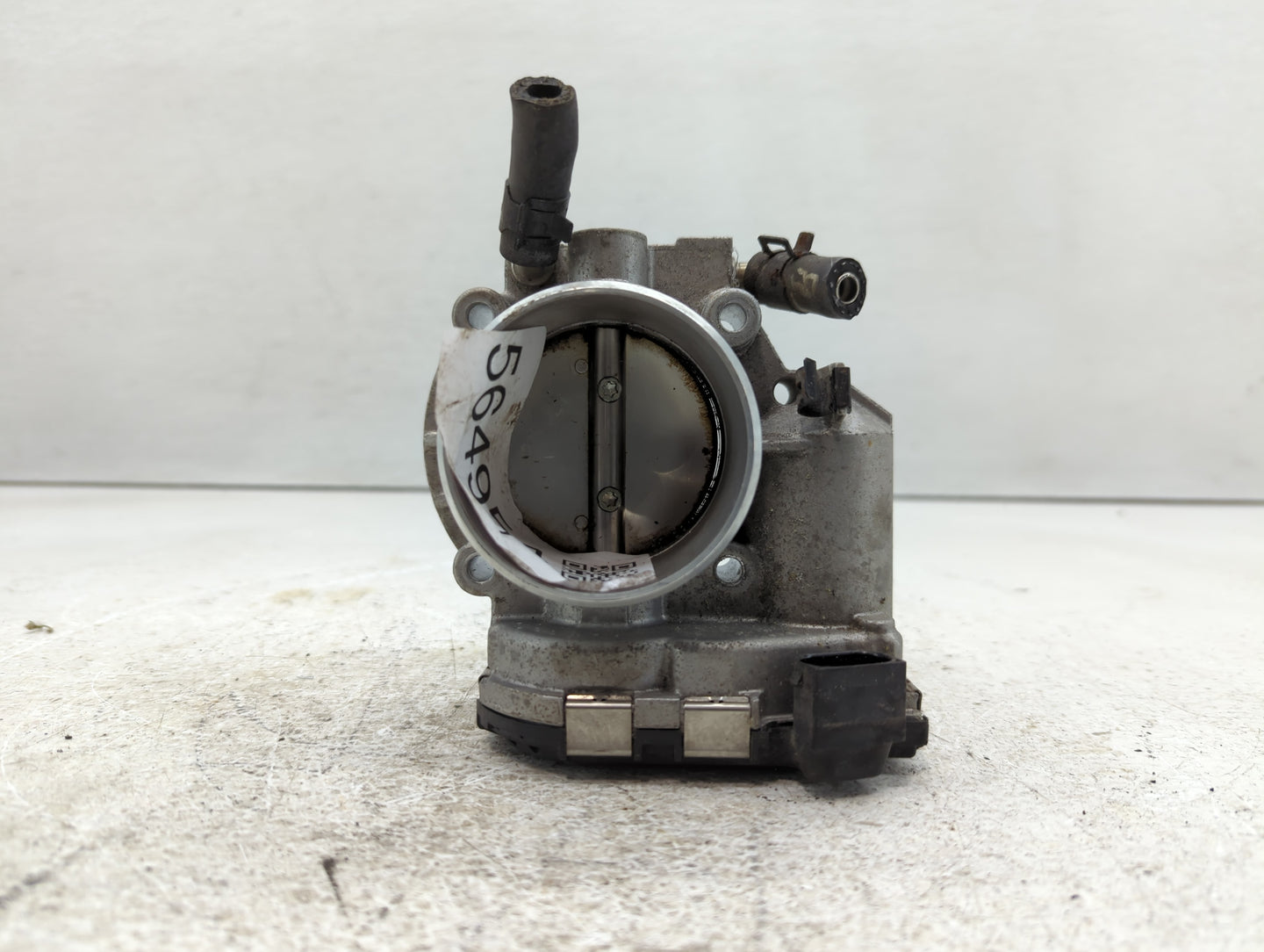 2011-2015 Kia Optima Throttle Body P/N:35100-2G800 Fits Fits 2011 2012 2013 2014 2015 2016 OEM Used Auto Parts - Oemusedauto