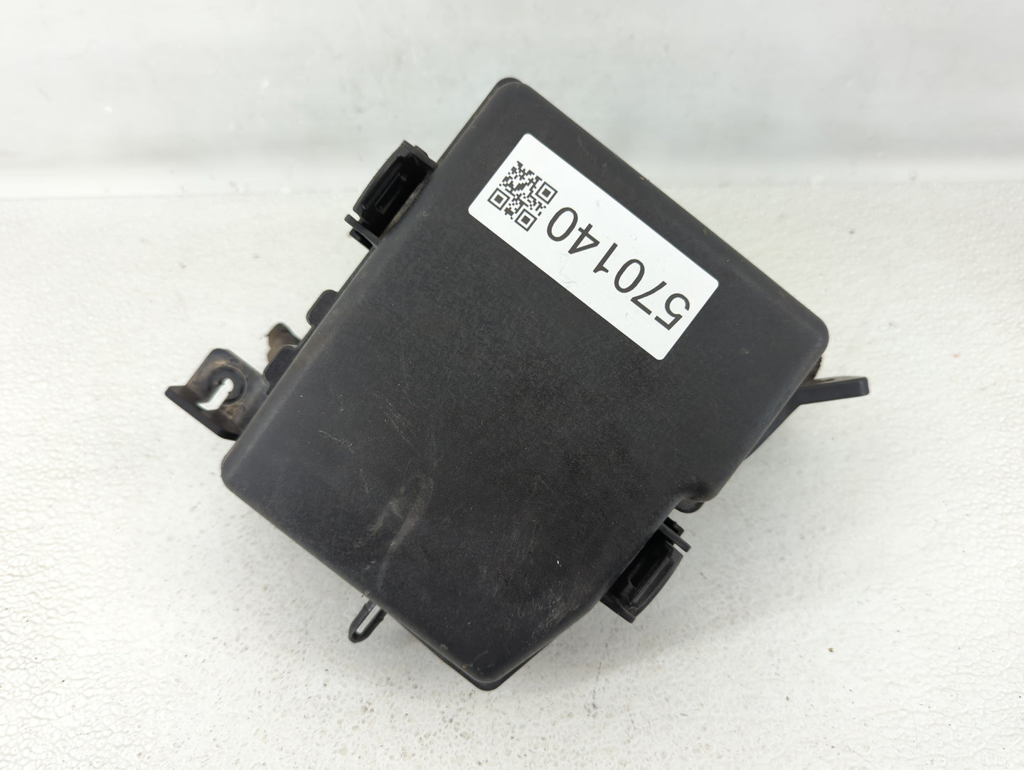 2011-2013 Kia Optima Fusebox Fuse Box Panel Relay Module P/N:91202-2T990 Fits Fits 2011 2012 2013 OEM Used Auto Parts - Oemu