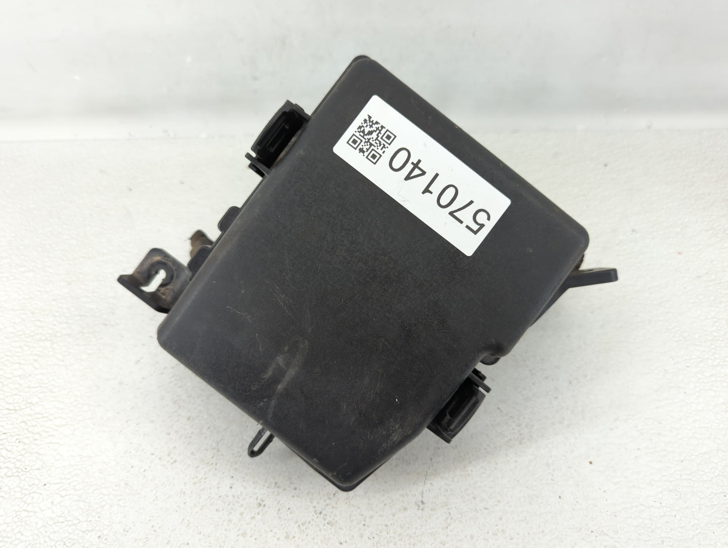 2011-2013 Kia Optima Fusebox Fuse Box Panel Relay Module P/N:91202-2T990 Fits Fits 2011 2012 2013 OEM Used Auto Parts - Oemu