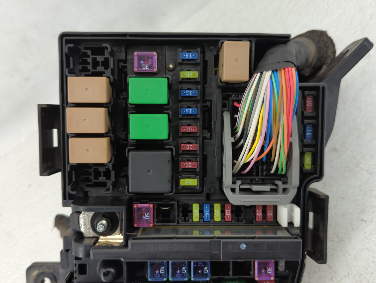 2011-2013 Kia Optima Fusebox Fuse Box Panel Relay Module P/N:91202-2T990 Fits Fits 2011 2012 2013 OEM Used Auto Parts - Oemu