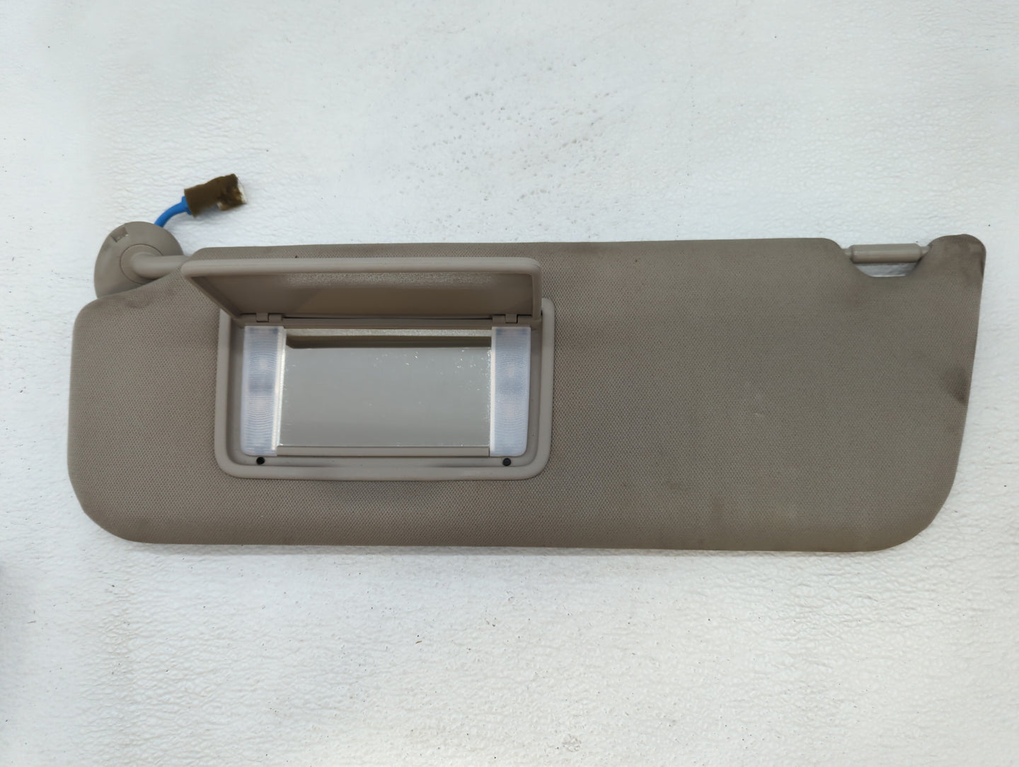 2011-2016 Kia Optima Sun Visor Shade Replacement Driver Left Mirror Fits Fits 2011 2012 2013 2014 2015 2016 OEM Used Auto Pa