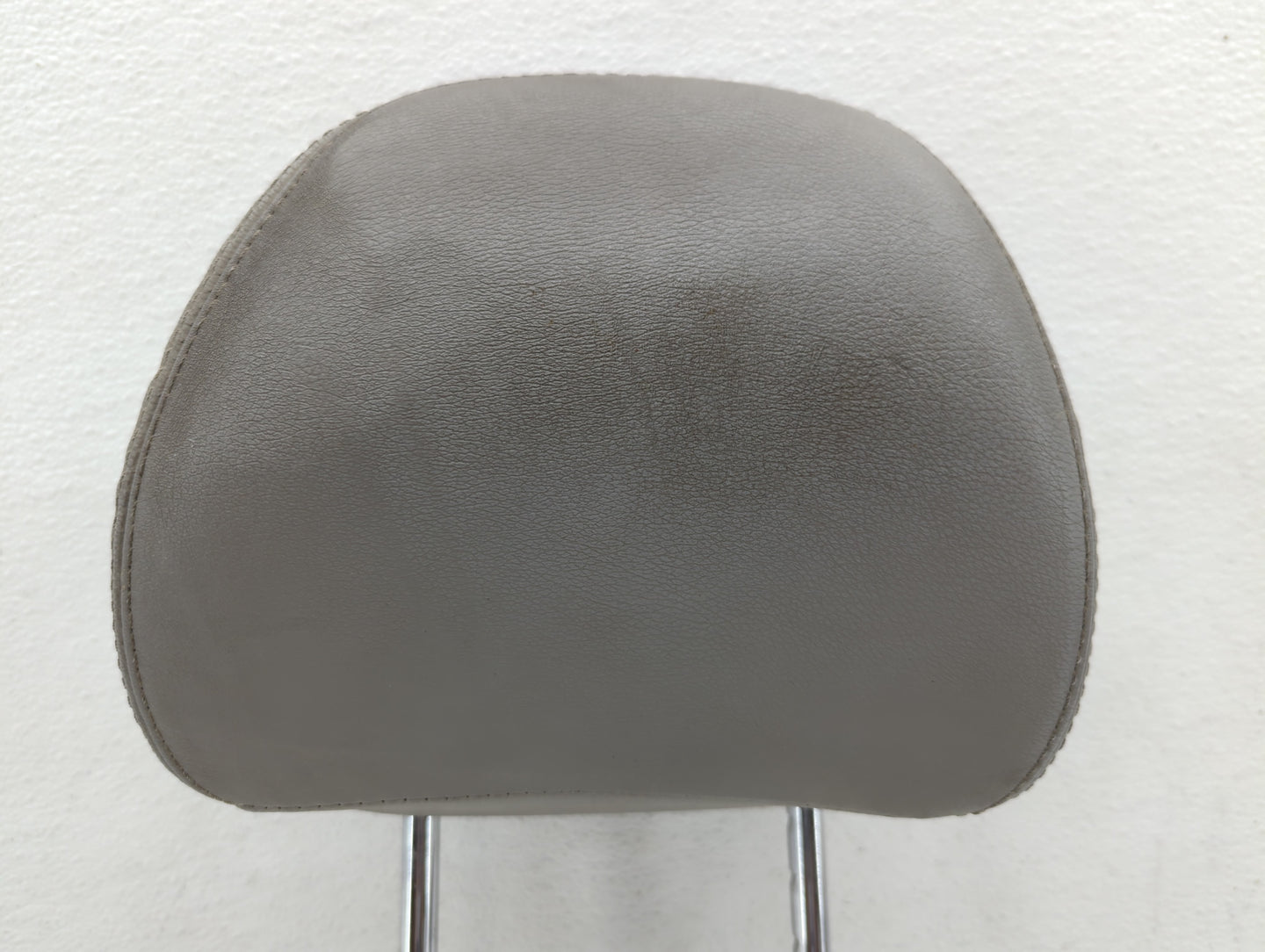2012-2013 Kia Optima Headrest Head Rest Front Driver Passenger Seat Fits Fits 2012 2013 OEM Used Auto Parts - Oemusedautopar