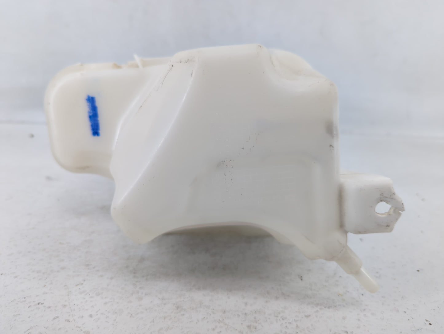 2011-2016 Kia Optima Radiator Coolant Overflow Expansion Tank Bottle - Oemusedautoparts1.com
