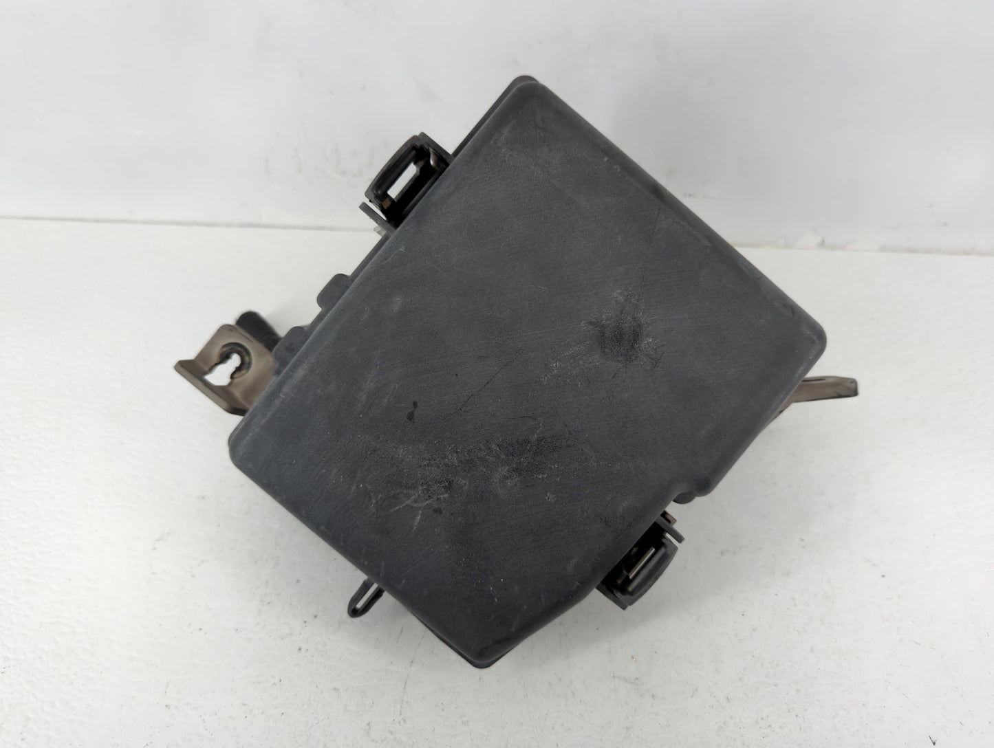 2011-2013 Kia Optima Fusebox Fuse Box Panel Relay Module P/N:91950-2T870 Fits Fits 2011 2012 2013 OEM Used Auto Parts - Oemu