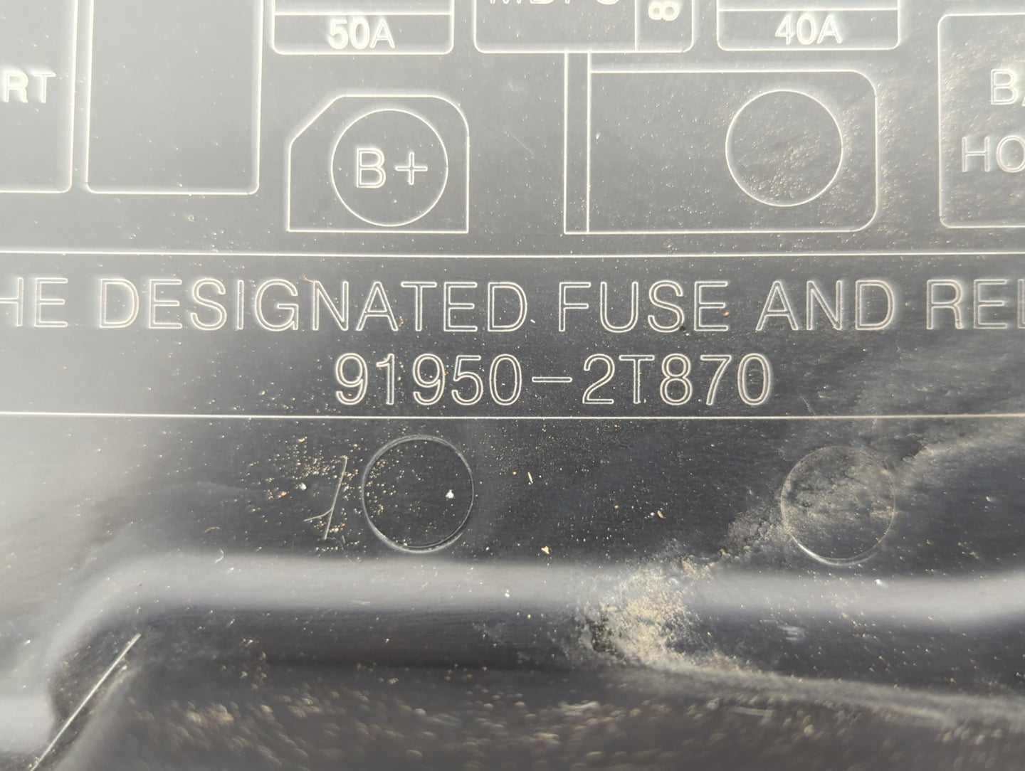 2011-2013 Kia Optima Fusebox Fuse Box Panel Relay Module P/N:91950-2T870 Fits Fits 2011 2012 2013 OEM Used Auto Parts - Oemu