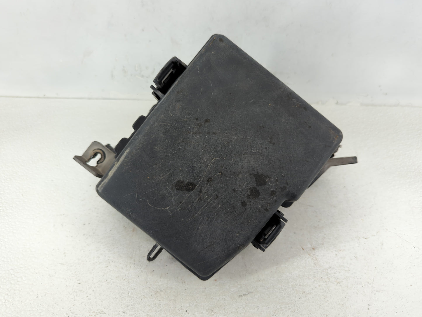 2011-2013 Kia Optima Fusebox Fuse Box Panel Relay Module P/N:91950-2T860 Fits Fits 2011 2012 2013 OEM Used Auto Parts - Oemu