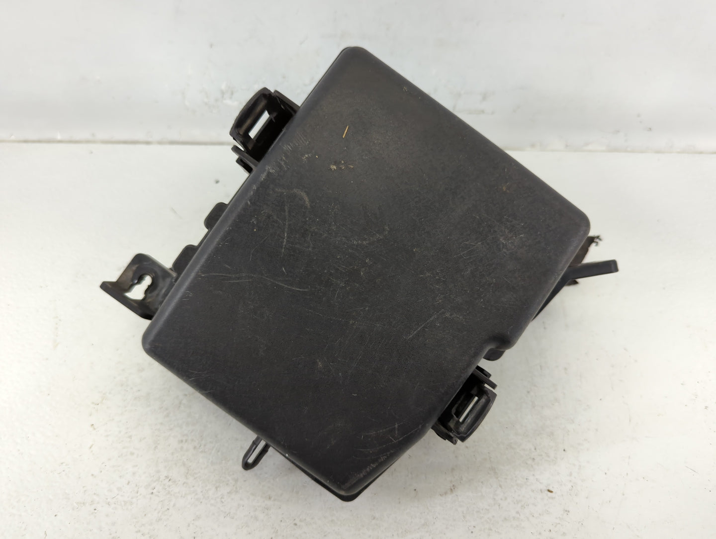 2011-2013 Kia Optima Fusebox Fuse Box Panel Relay Module P/N:91950-2T870 Fits Fits 2011 2012 2013 OEM Used Auto Parts - Oemu