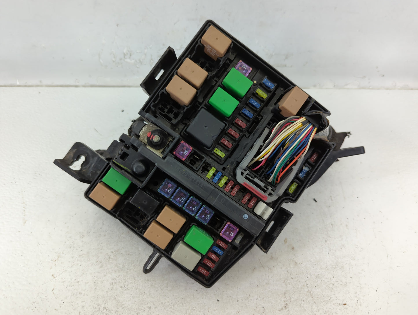 2011-2013 Kia Optima Fusebox Fuse Box Panel Relay Module P/N:91950-2T870 Fits Fits 2011 2012 2013 OEM Used Auto Parts - Oemu