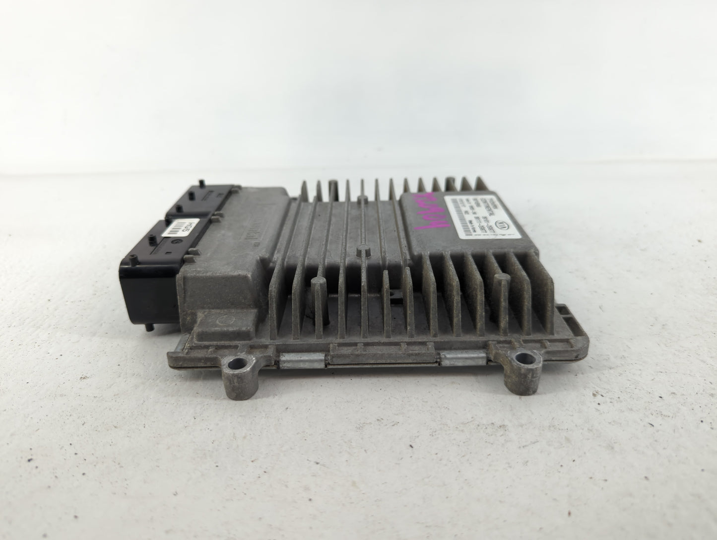 2011-2013 Kia Optima PCM Engine Control Computer ECU ECM PCU OEM P/N:39111-2G877 39101-2G877 Fits Fits 2011 2012 2013 OEM Us