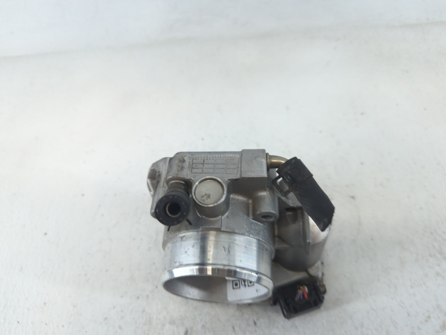 2011-2016 Kia Optima Throttle Body P/N:35100-2G800 Fits Fits 2011 2012 2013 2014 2015 2016 OEM Used Auto Parts - Oemusedauto