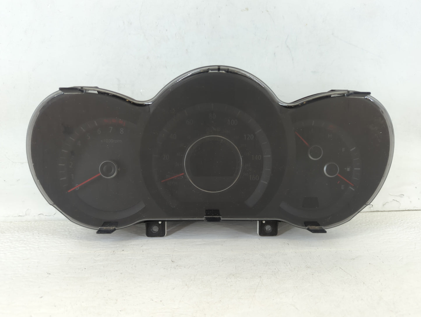 2012-2013 Kia Optima Instrument Cluster Speedometer Gauges P/N:94001-2T322 Fits Fits 2012 2013 OEM Used Auto Parts - Oemused