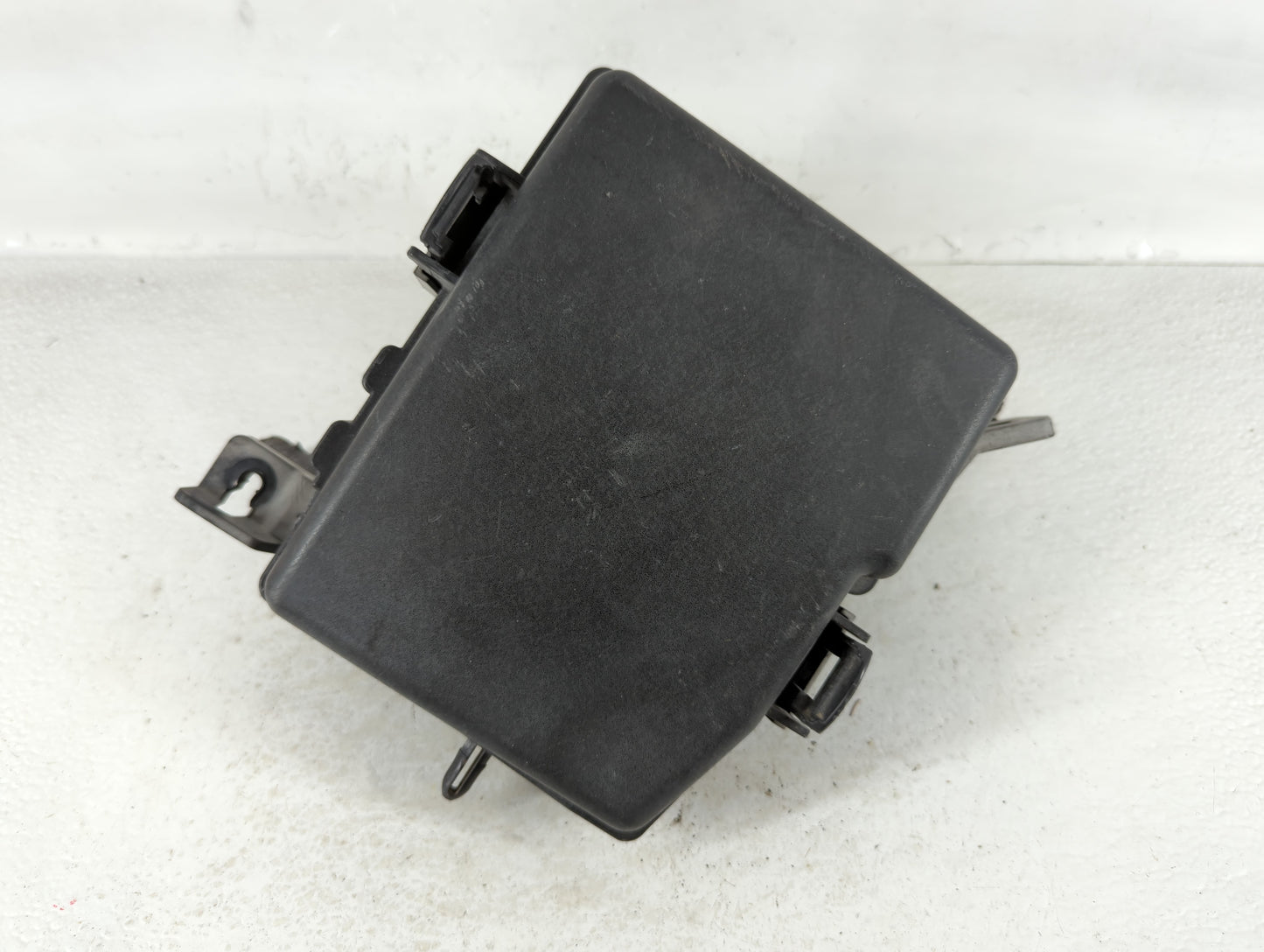 2011-2013 Kia Optima Fusebox Fuse Box Panel Relay Module P/N:91950-2T860 Fits Fits 2011 2012 2013 OEM Used Auto Parts - Oemu
