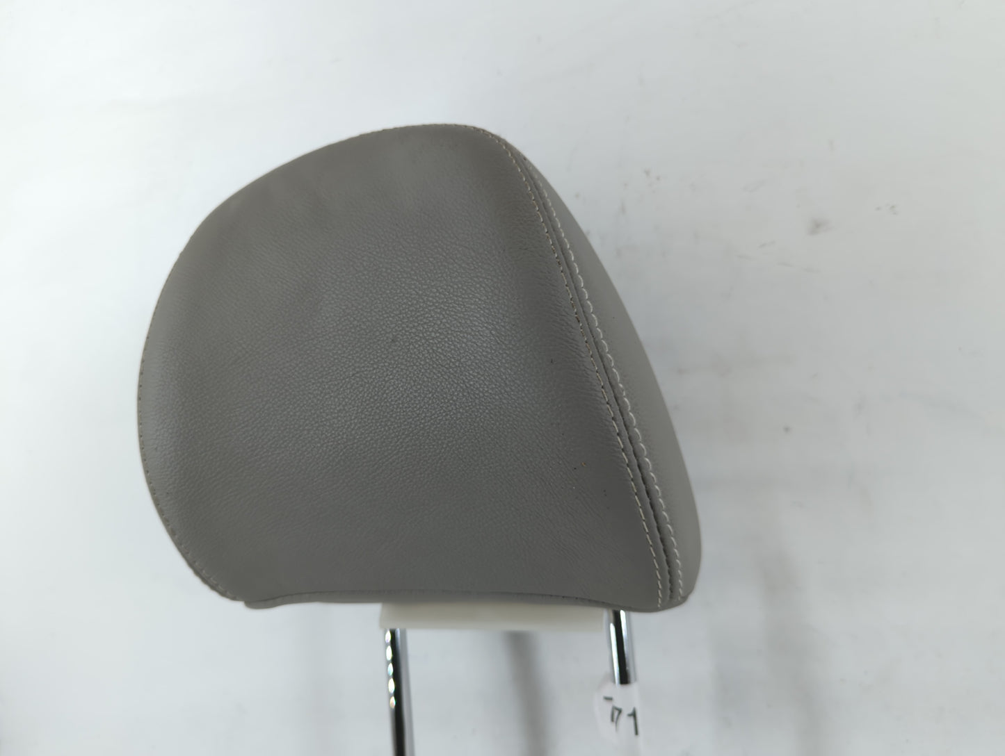 2012-2013 Kia Optima Headrest Head Rest Front Driver Passenger Seat Fits Fits 2012 2013 OEM Used Auto Parts - Oemusedautopar