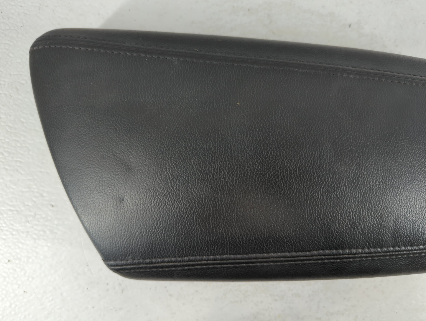 2012 Kia Optima Center Console Armrest Cover Lid Fits OEM Used Auto Parts - Oemusedautoparts1.com