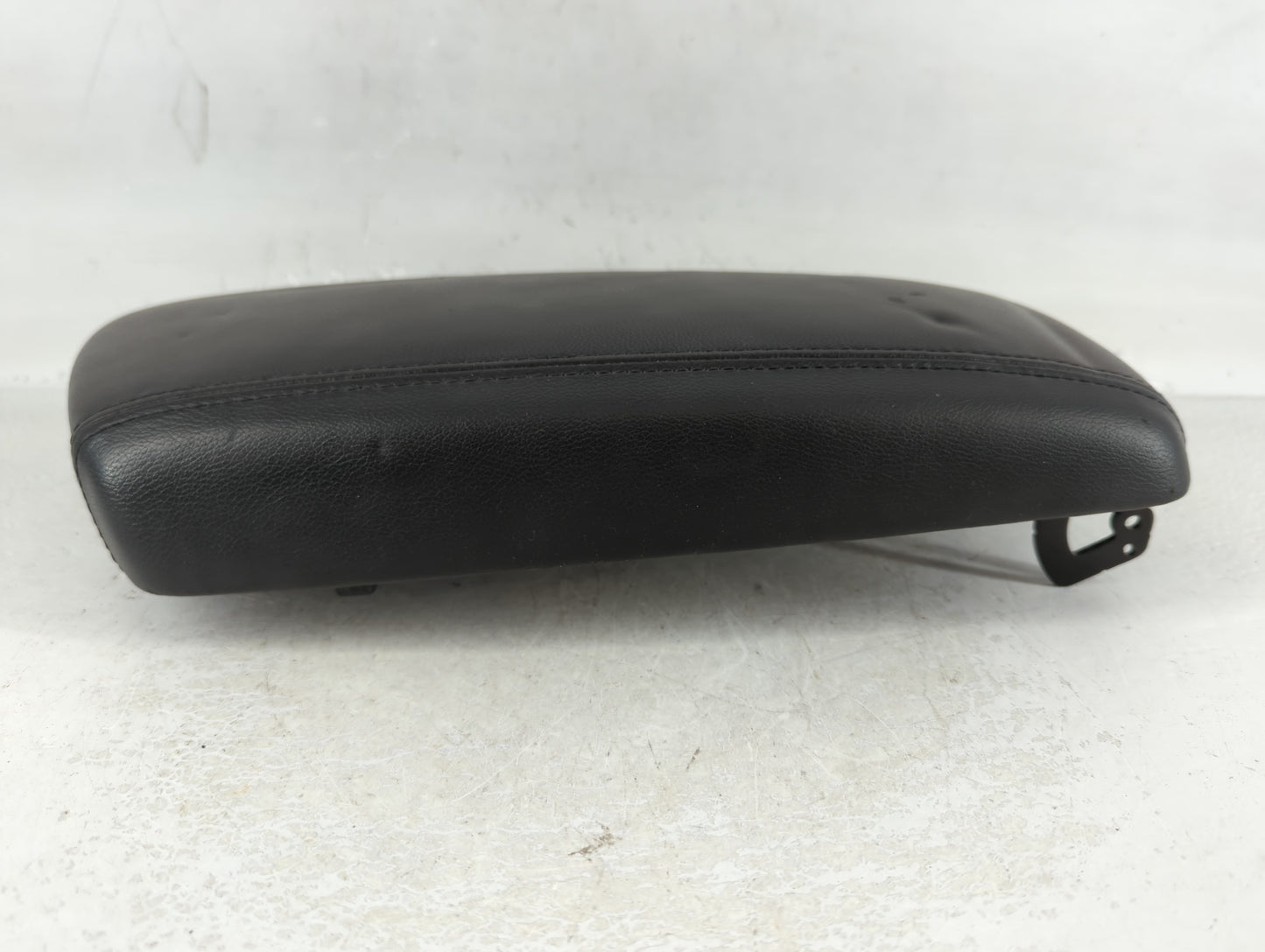 2012 Kia Optima Center Console Armrest Cover Lid Fits OEM Used Auto Parts - Oemusedautoparts1.com