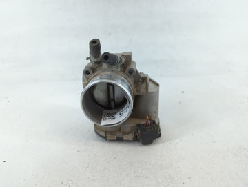 2011-2015 Kia Optima Throttle Body P/N:35100-2G710 Fits Fits 2011 2012 2013 2014 2015 2016 OEM Used Auto Parts - Oemusedauto