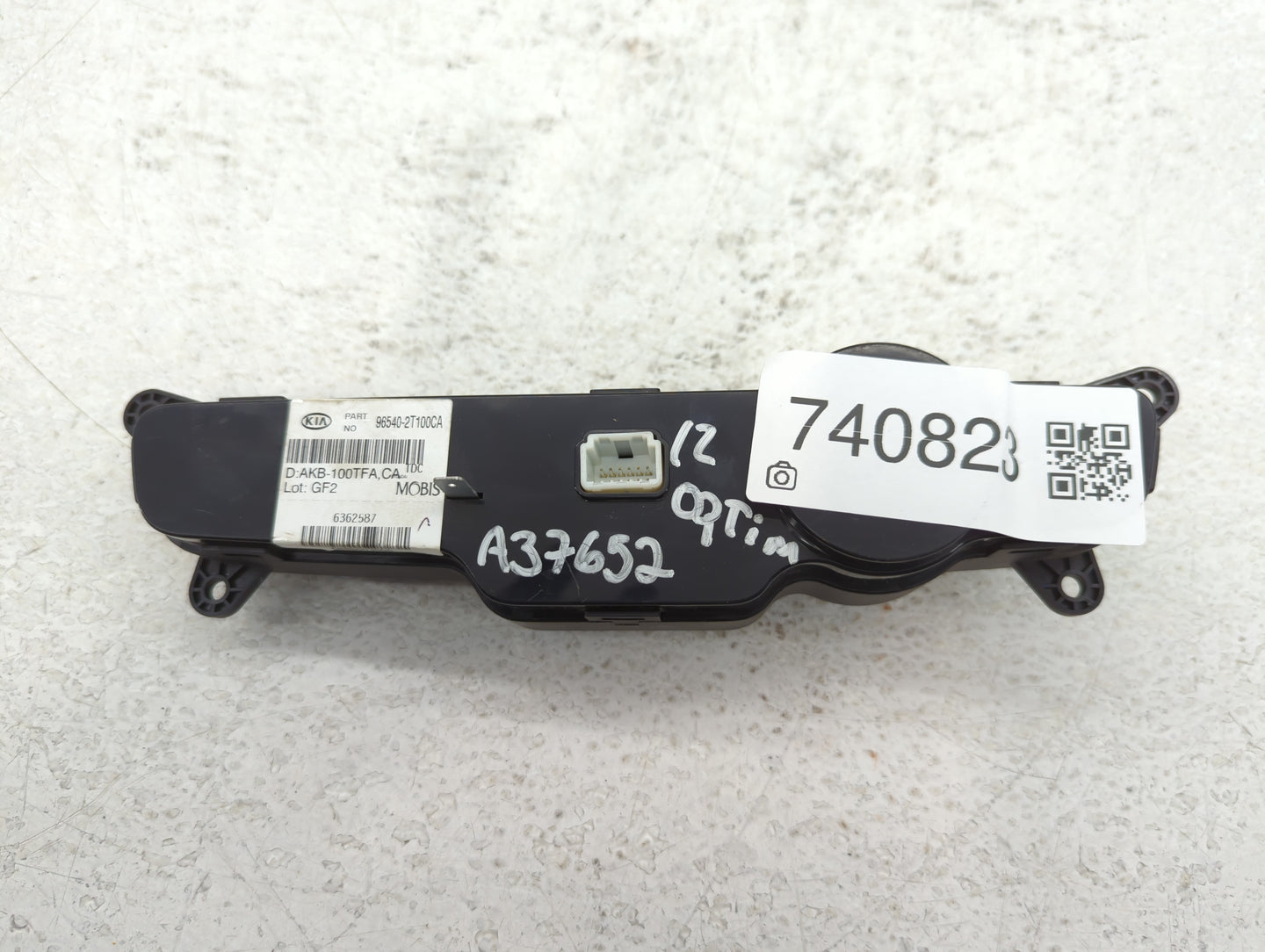 2011-2013 Kia Optima Radio AM FM Cd Player Receiver Replacement P/N:96560-2T100CA Fits Fits 2011 2012 2013 OEM Used Auto Par