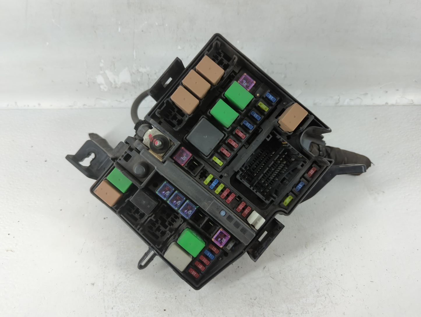 2011-2013 Kia Optima Fusebox Fuse Box Panel Relay Module P/N:91950-2T860 Fits Fits 2011 2012 2013 OEM Used Auto Parts - Oemu