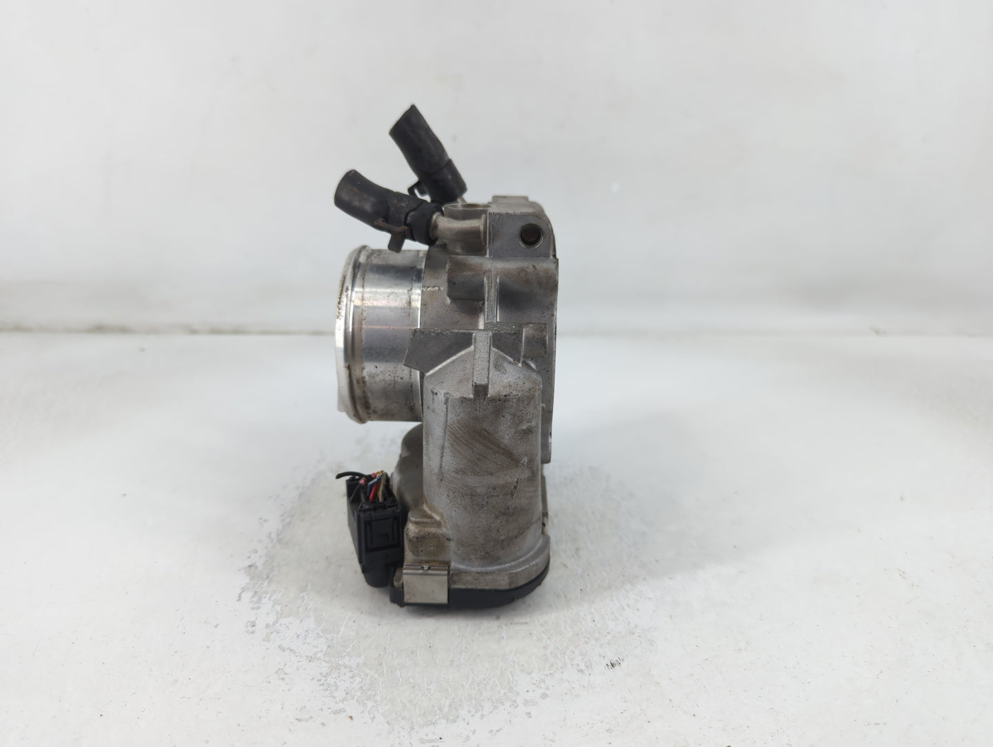 2011-2015 Kia Optima Throttle Body P/N:90 4501 0003 35100-2G710 Fits Fits 2011 2012 2013 2014 2015 2016 OEM Used Auto Parts 
