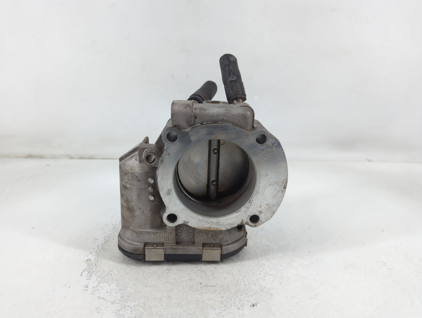 2011-2015 Kia Optima Throttle Body P/N:90 4501 0003 35100-2G710 Fits Fits 2011 2012 2013 2014 2015 2016 OEM Used Auto Parts 