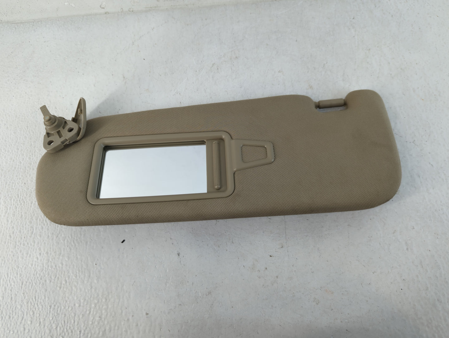 2011-2016 Kia Optima Sun Visor Shade Replacement Driver Left Mirror Fits Fits 2011 2012 2013 2014 2015 2016 OEM Used Auto Pa