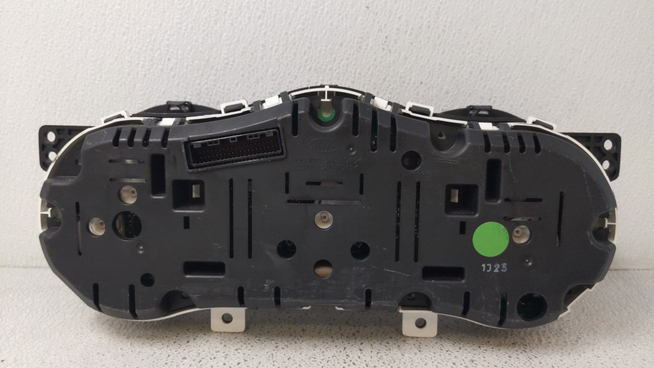 2012-2013 Kia Optima Instrument Cluster Speedometer Gauges P/N:94001-2T322 94001-2T323 Fits Fits 2012 2013 OEM Used Auto Par