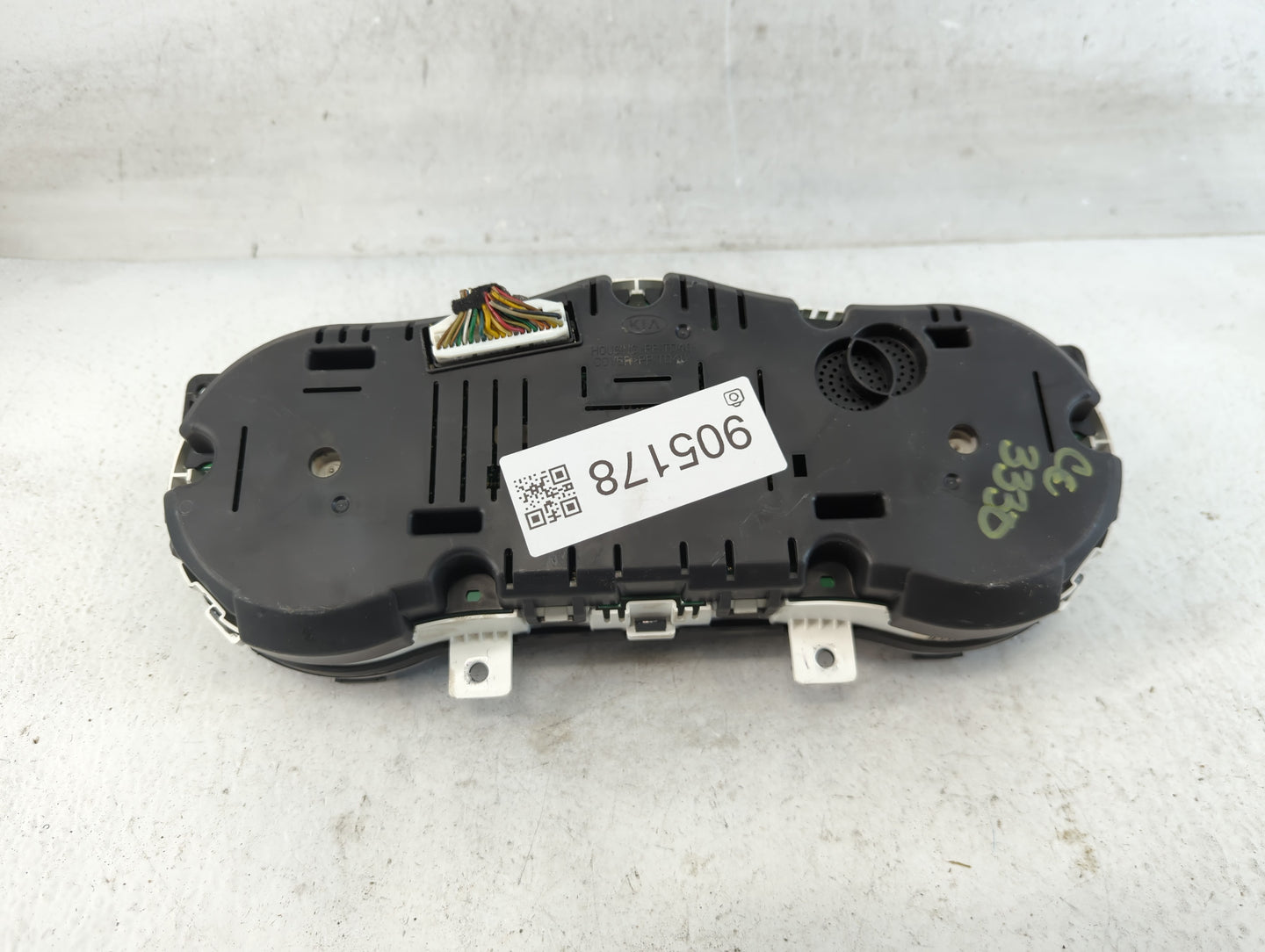 2012-2013 Kia Optima Instrument Cluster Speedometer Gauges P/N:94011-4U012 Fits Fits 2012 2013 OEM Used Auto Parts - Oemused