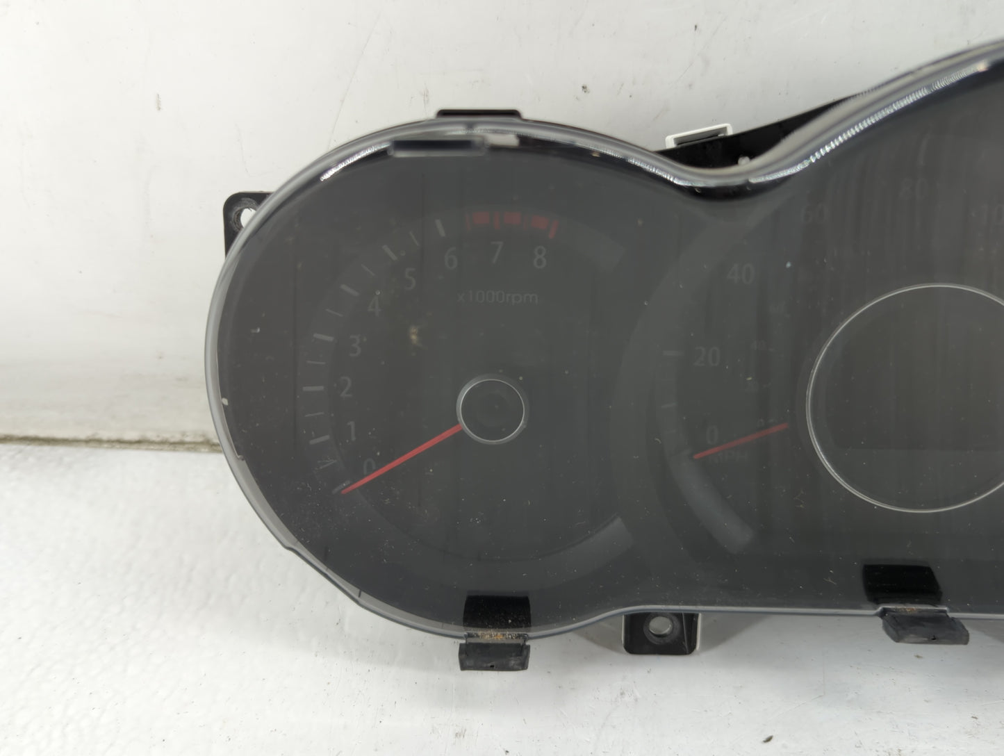 2012-2013 Kia Optima Instrument Cluster Speedometer Gauges P/N:94001-2T322 Fits Fits 2012 2013 OEM Used Auto Parts - Oemused