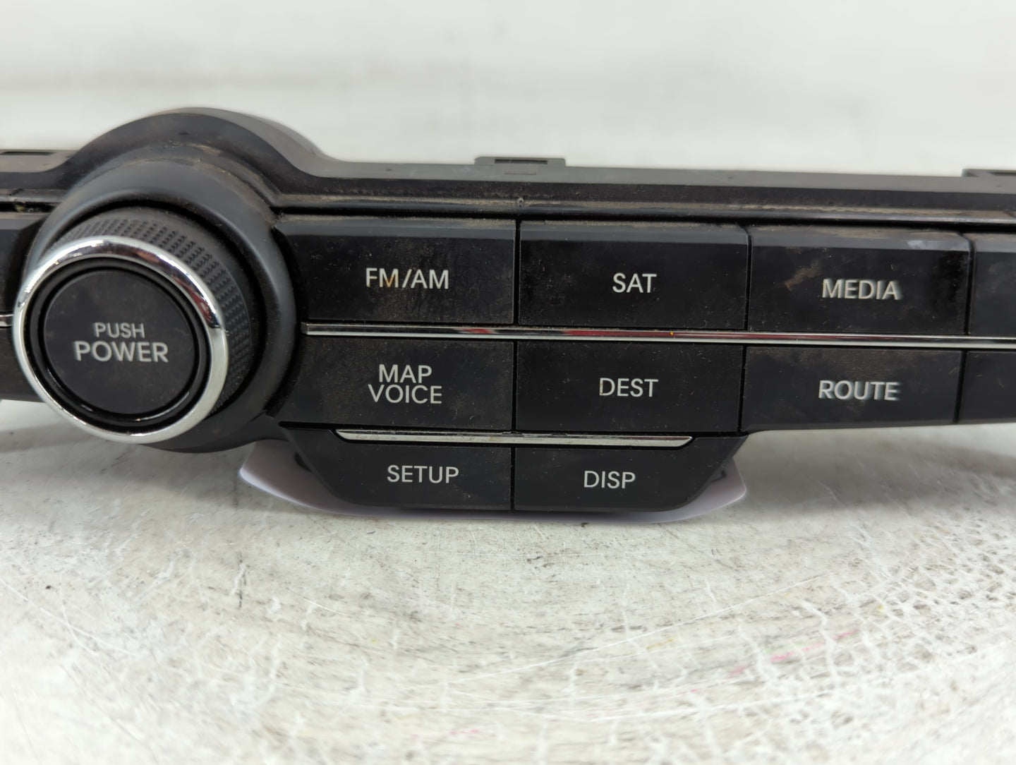2011-2013 Kia Optima Radio AM FM Cd Player Receiver Replacement P/N:6400499 96540-2T100CA Fits Fits 2011 2012 2013 OEM Used 