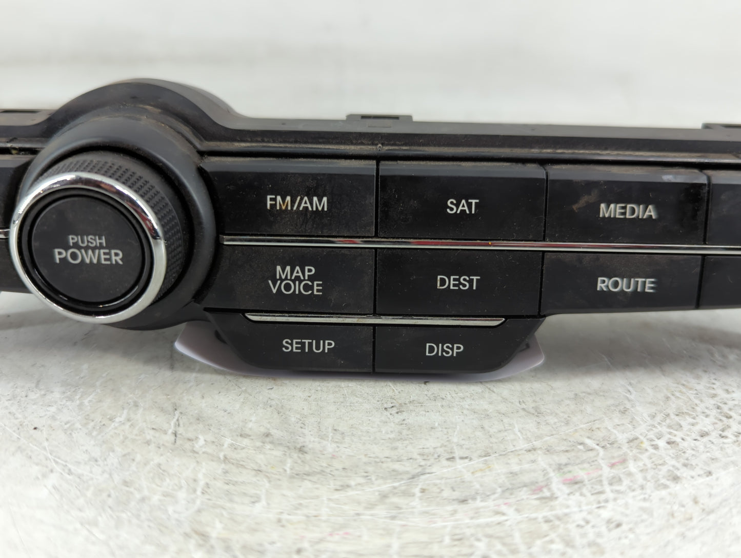 2011-2013 Kia Optima Radio AM FM Cd Player Receiver Replacement P/N:6400499 96540-2T100CA Fits Fits 2011 2012 2013 OEM Used 