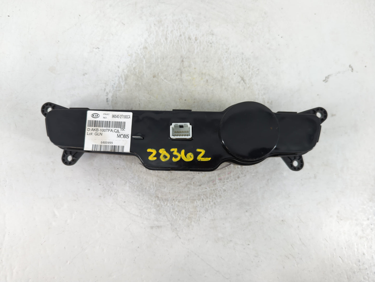 2011-2013 Kia Optima Radio AM FM Cd Player Receiver Replacement P/N:6400499 96540-2T100CA Fits Fits 2011 2012 2013 OEM Used 