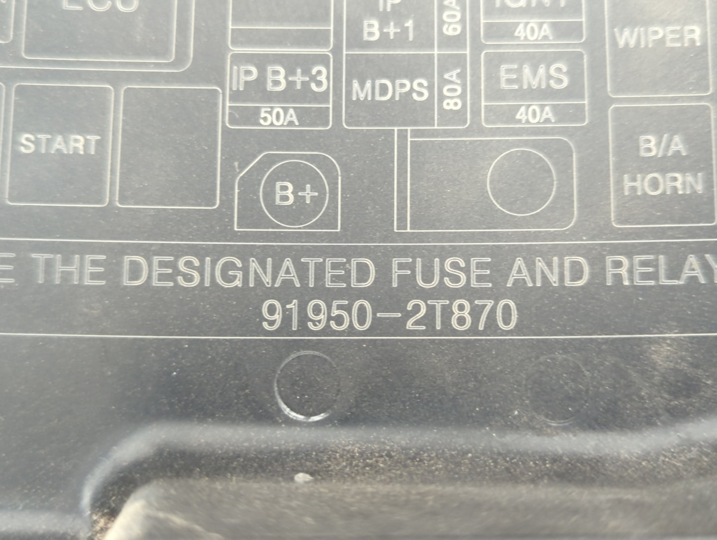 2011-2013 Kia Optima Fusebox Fuse Box Panel Relay Module P/N:91950-2T870 Fits Fits 2011 2012 2013 OEM Used Auto Parts - Oemu