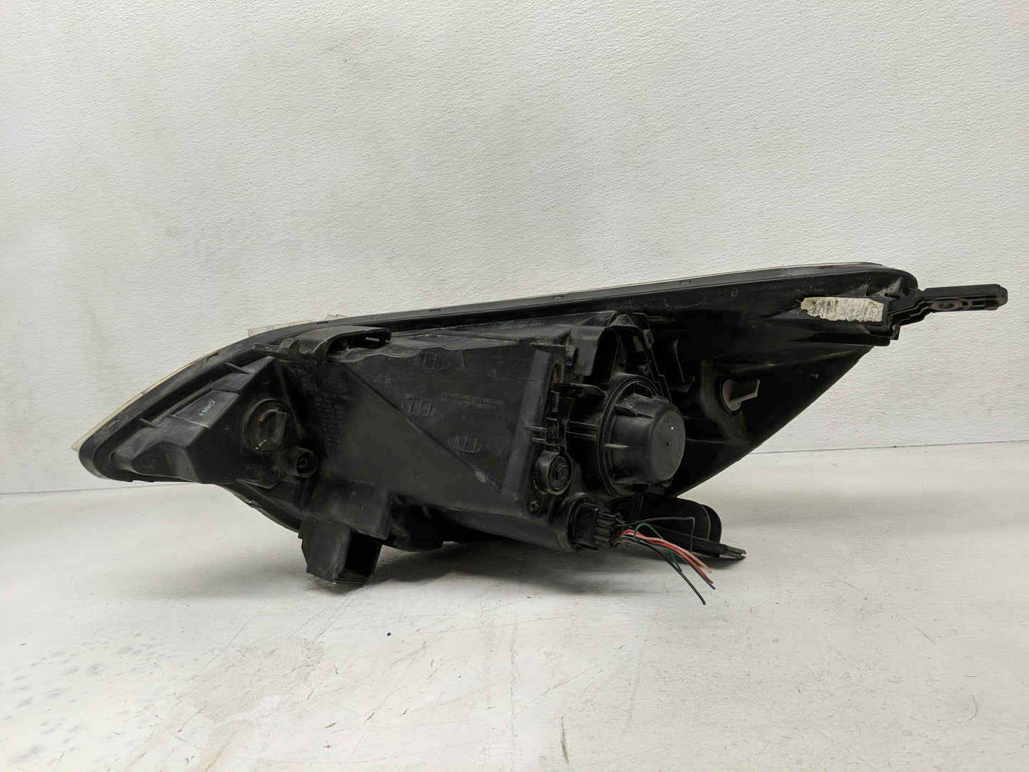 2012-2017 Kia Rio Passenger Right Oem Head Light Headlight Lamp - Oemusedautoparts1.com
