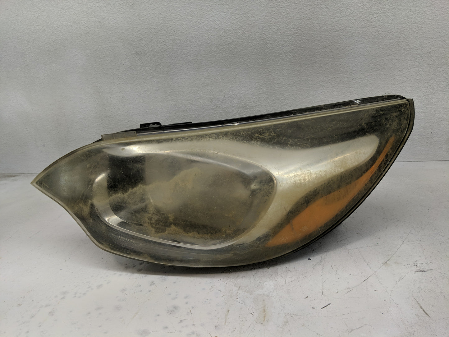 2012-2017 Kia Rio Passenger Right Oem Head Light Headlight Lamp - Oemusedautoparts1.com