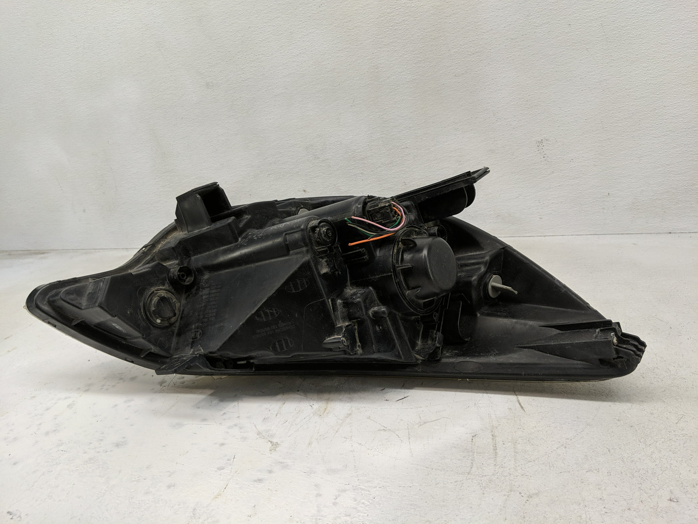 2012-2017 Kia Rio Passenger Right Oem Head Light Headlight Lamp - Oemusedautoparts1.com