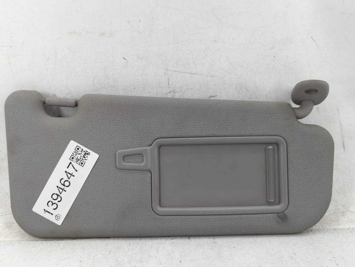 2012-2017 Kia Rio Sun Visor Shade Replacement Passenger Right Mirror Fits Fits 2012 2013 2014 2015 2016 2017 OEM Used Auto P