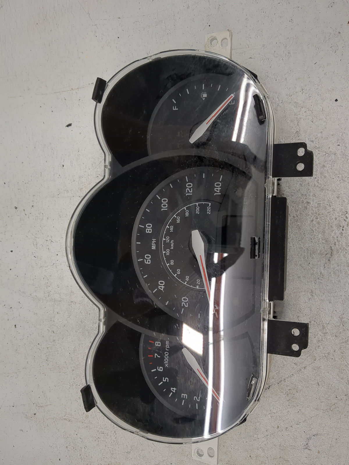 2012 Kia Rio Instrument Cluster Speedometer Gauges P/N:94002-1W008 94002-1W008 12B23 Miles:115K Fits OEM Used Auto Parts - O