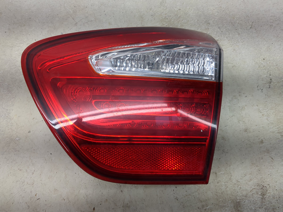 2012-2017 Kia Rio Passenger Right Side Deck Lid Mounted Tail Light 1513558 - Oemusedautoparts1.com