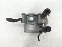 2012-2019 Kia Rio Throttle Body P/N:35100-2B300 Fits Fits 2012 2013 2014 2015 2016 2017 2018 2019 OEM Used Auto Parts - Oemu