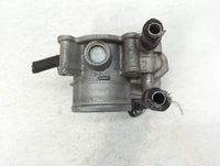 2012-2019 Kia Rio Throttle Body P/N:35100-2B300 Fits Fits 2012 2013 2014 2015 2016 2017 2018 2019 OEM Used Auto Parts - Oemu