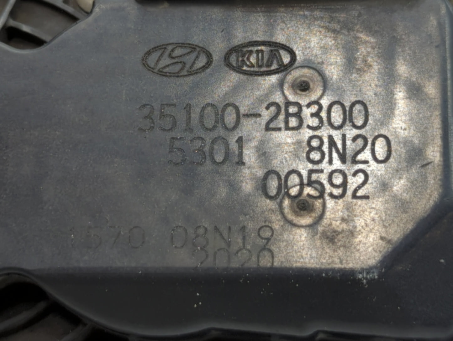 2012-2019 Kia Rio Throttle Body P/N:35100-2B300 Fits Fits 2012 2013 2014 2015 2016 2017 2018 2019 OEM Used Auto Parts - Oemu